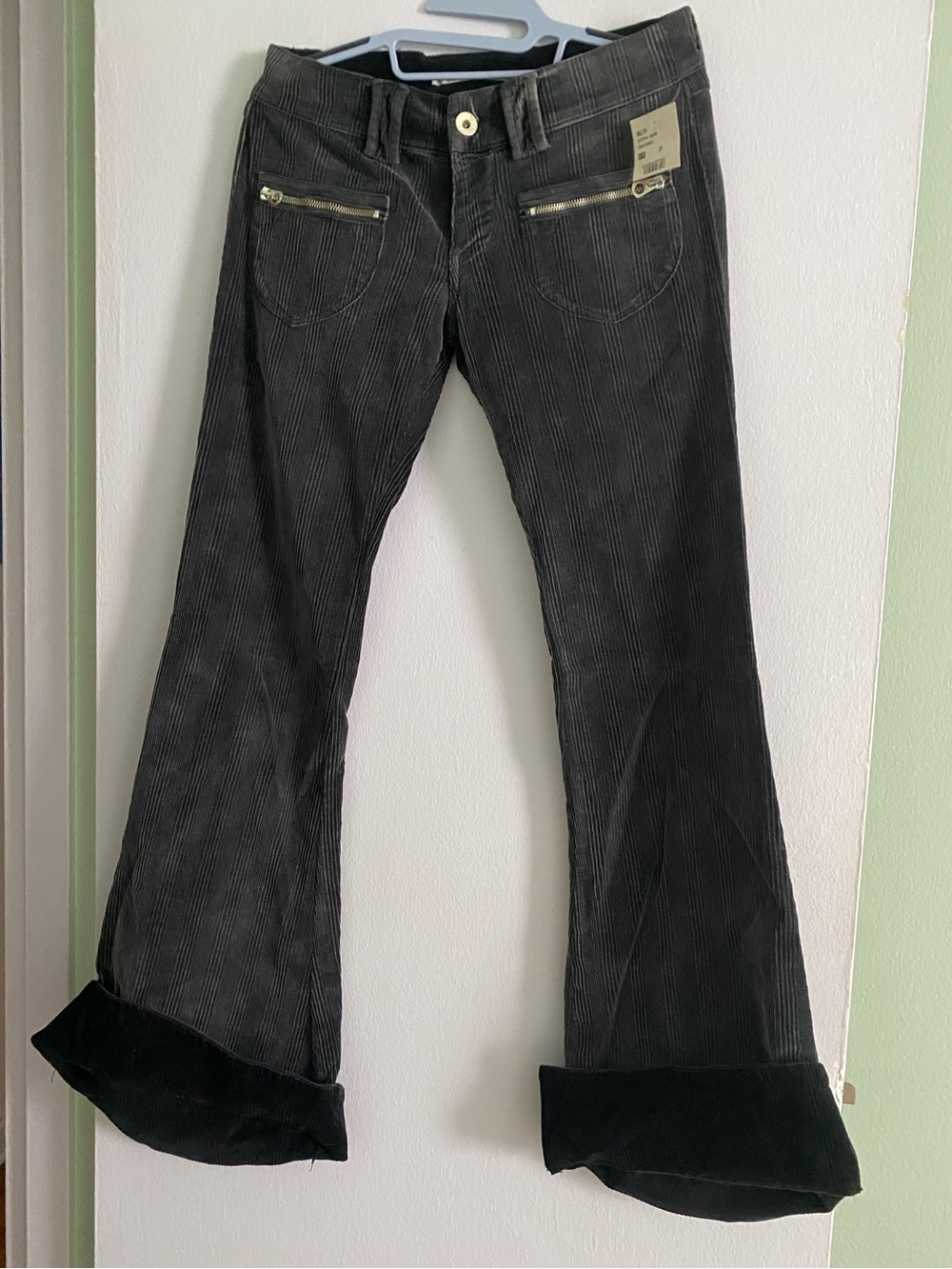 NOLITA DE NINES VINTAGE NEW, SIZE 29, 99%COTTON, VELVETY BELL BOTTOM PANTS